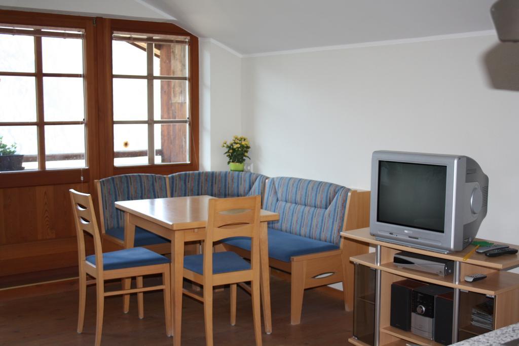 Ferienwohnung Haus Bachmann Assling Zimmer foto